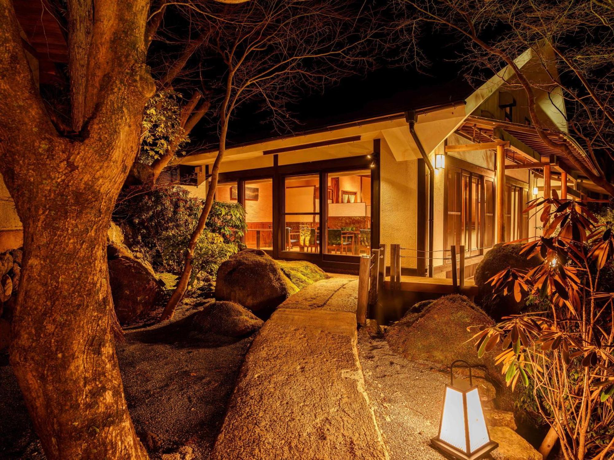 Yufuin Rakuyu Hotel Exterior photo